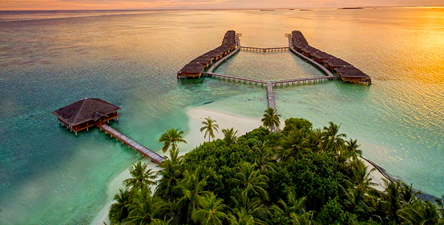 1609834149_116923-Medhufushi-island-Resort-water-villa.jpg